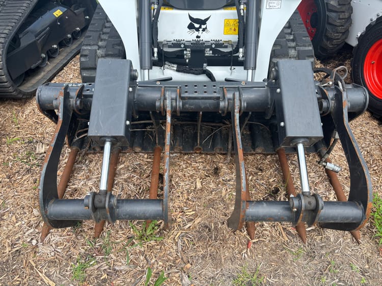Bobcat 66″ Industrial Fork Grapple
